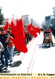 manifestación alevi en Estambul