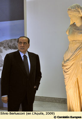 Berlusconi en L'Aquila, 2009