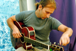 El guitarrista Dani Cortés
