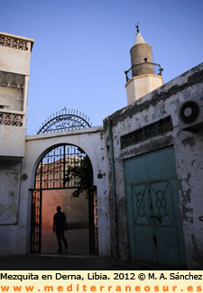 Mezquita en Libia