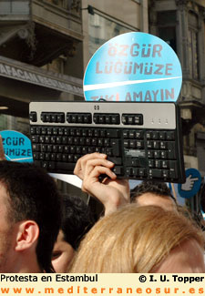 Protesta contra la censura, Estambul